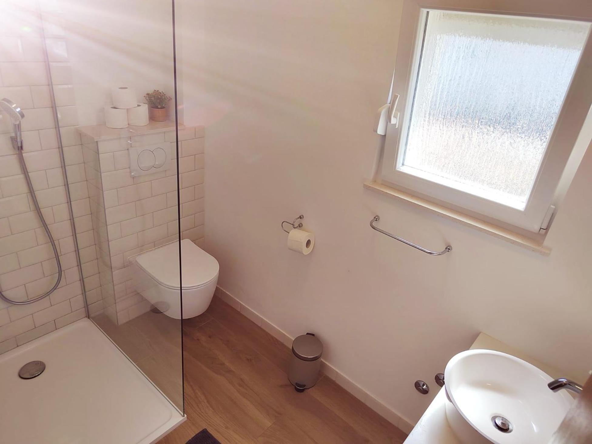 T&T Sea View Apartments Трогир Экстерьер фото